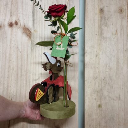 Drac Medieval de Sant Jordi, Sant Jordi 2023, Vila-seca, Floristeria Vila-seca, La Pineda, Salou, Cambrils, Tarragona, Reus, Riudoms, Rosas, Rosas Sant Jordi, Roses, Roses Sant Jordi, Catalunya