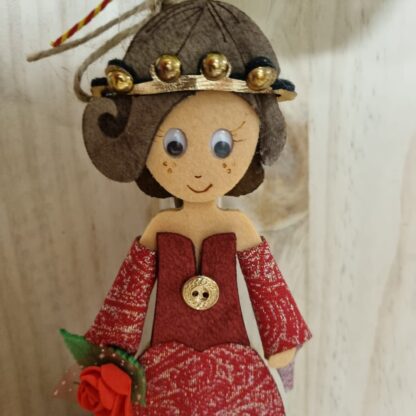 Pedestal Princesa, Sant Jordi 2023, Vila-seca, Floristeria Vila-seca, La Pineda, Salou, Cambrils, Tarragona, Reus, Riudoms, Rosas, Rosas Sant Jordi, Roses, Roses Sant Jordi, Catalunya