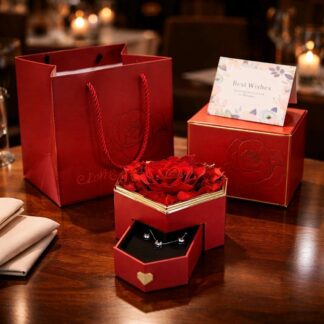 Joiera amb la rosa eterna i la seva joia